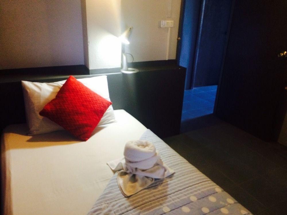 Rooms@Krabi Guesthouse Esterno foto