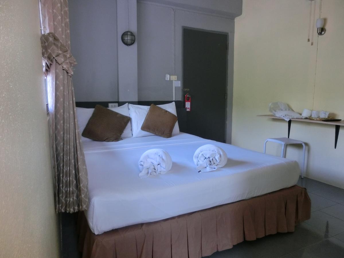 Rooms@Krabi Guesthouse Esterno foto